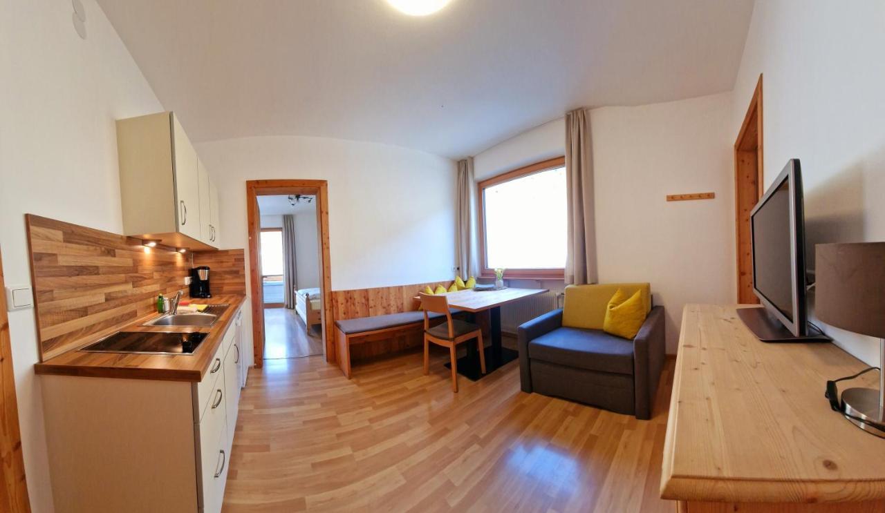 Langstein Bio Urlaub & Genuss Villa โกลดราโน ภายนอก รูปภาพ